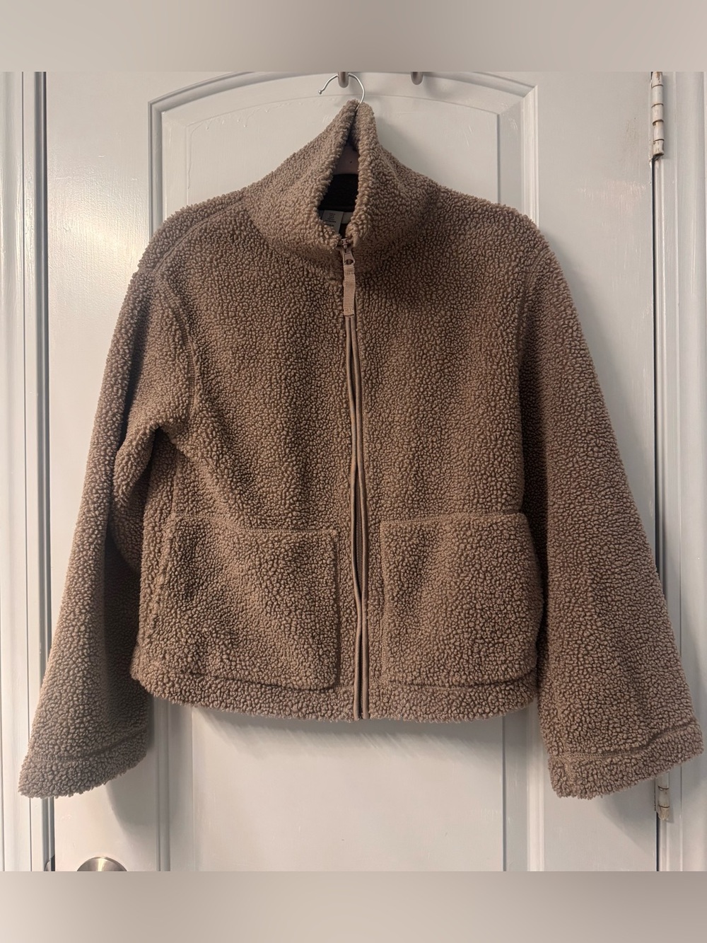 H&M Women’s Cozy Sherpa Zip-Up Jacket - Brown